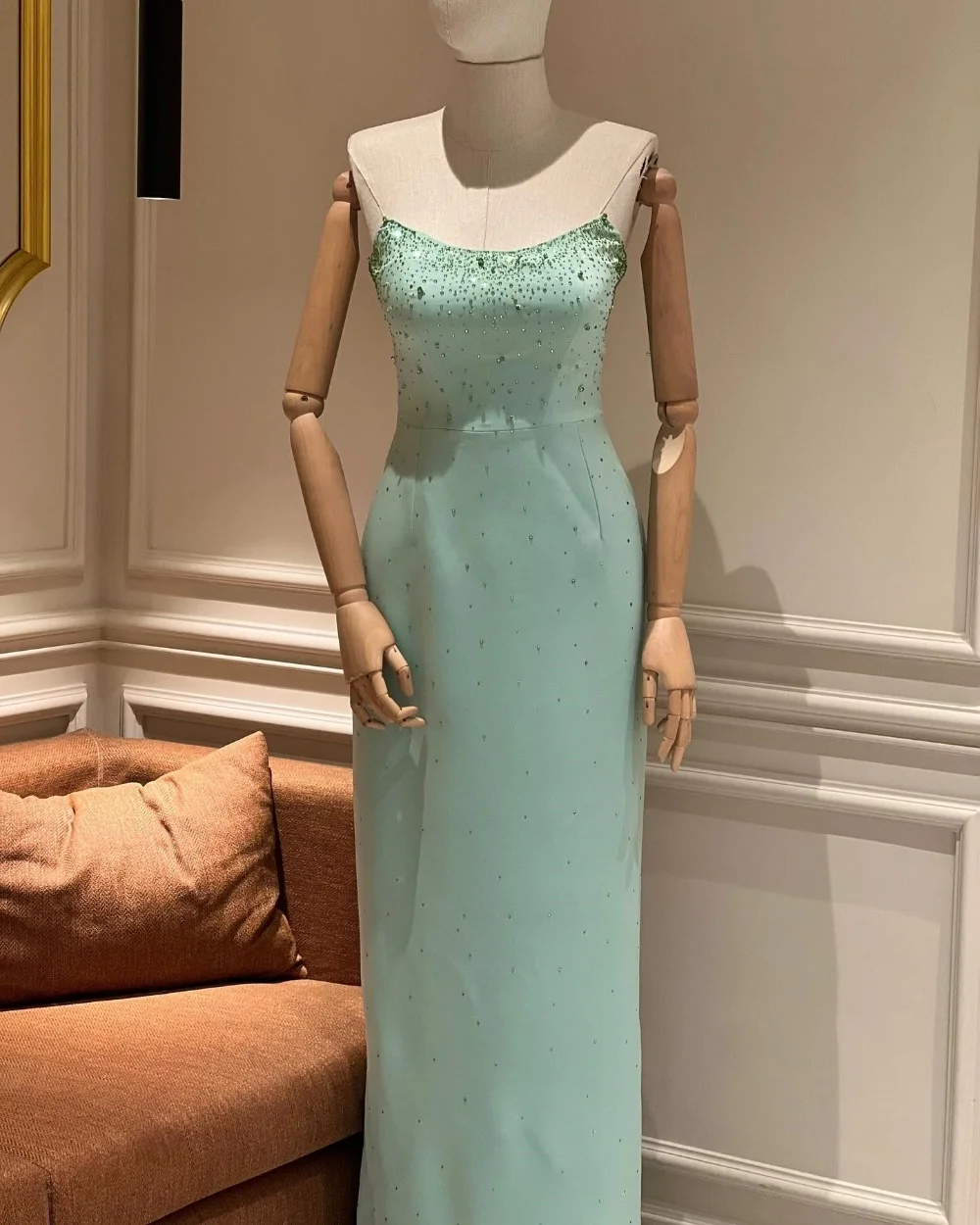 

Customized Fashion Jersey Pleat Sequined Straight Strapless Long Dresses Quinceanera Bespoke Occasion Chinese Style