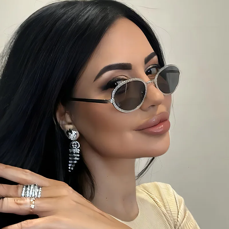 1/2PCS New Retro Oval Frame Sunglasses Fashionable Ladies Small Frame Sunglasses Personalized Versatile 81073