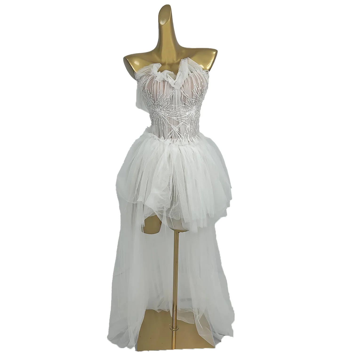 ผู้หญิงพรหมชุด Elegant Strapless Tulle ตาข่ายชุดวันเกิดฉลองปาร์ตี้ Queen ชุดยาว Carnival Night Club สวม Boboji