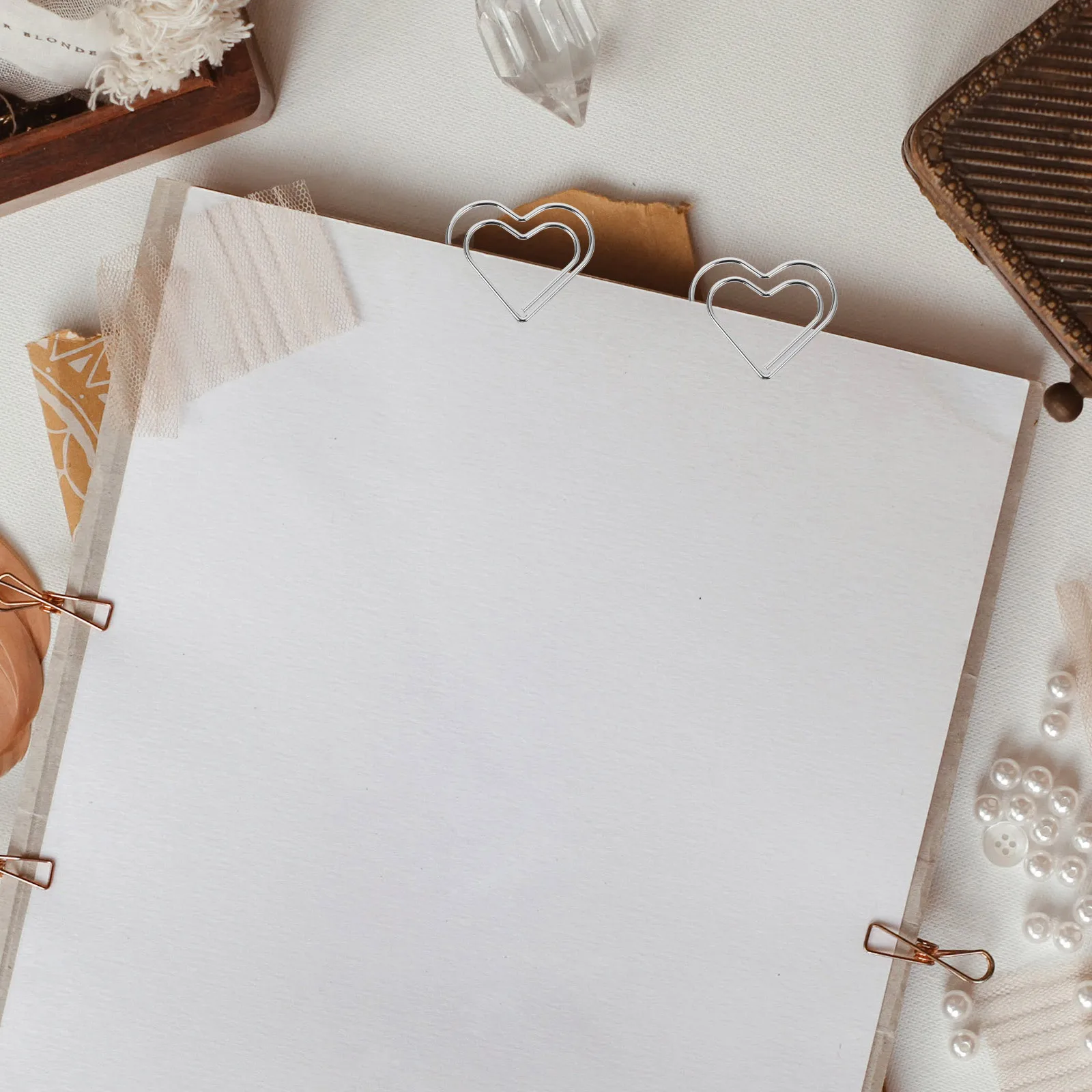 100 Uds Clips para tarjetas de amor Clips de papel de modelado de corazón de Metal lindos Clips para documentos de oficina para estudio escuela organización del hogar