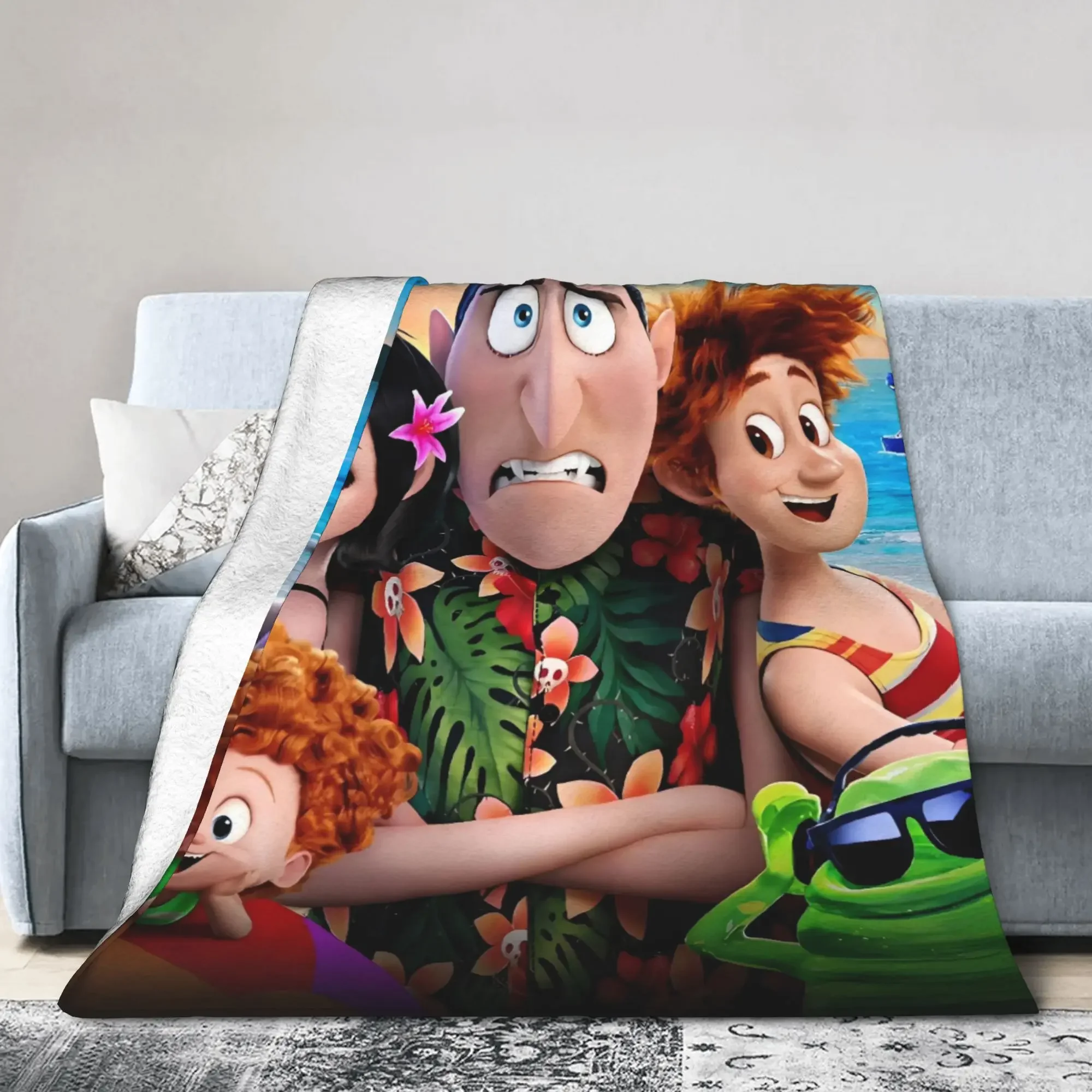 بطانية رمي قطيفة من فندق ترانسيلفانيا مع شخصيات فيلم مفرش سرير ناعم ودافئ للأطفال مثالي للاستخدام الخارجي وغطاء السرير #1