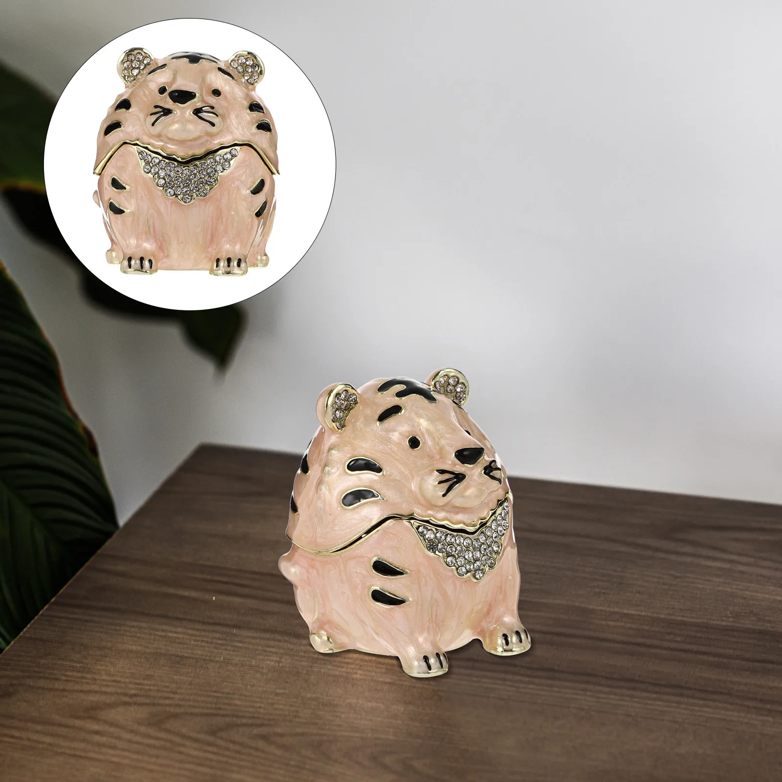 

Tiger Jewelry Box Decorative Storage Tin Alloy Enamel Painted Chinese Style Bracelet Necklace Earrings Trinket Home Decor