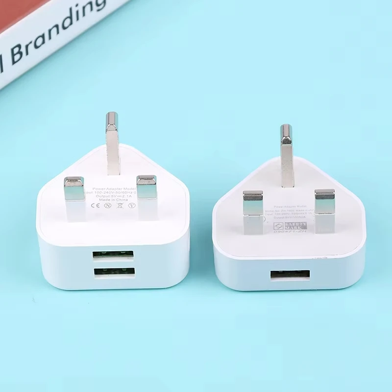 UK Plug Three Pin Plug Charging Head Suitable For iPhone USB Multi Port 5V1A Charger For Huawei Charging Charger Universal
