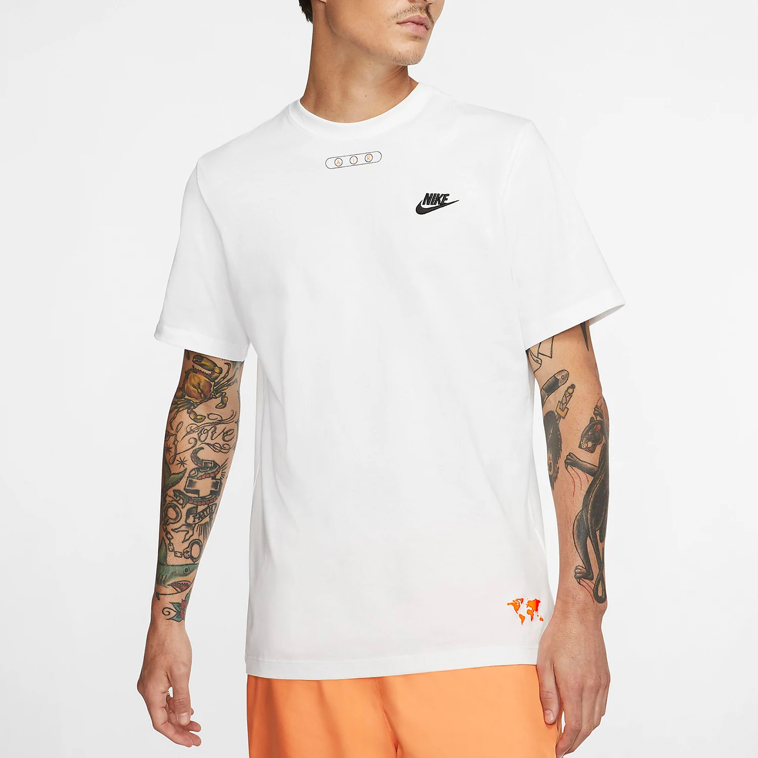 

Мужская повседневная футболка с коротким рукавом Nike Authentic New SPORTSWEAR CT6541-100