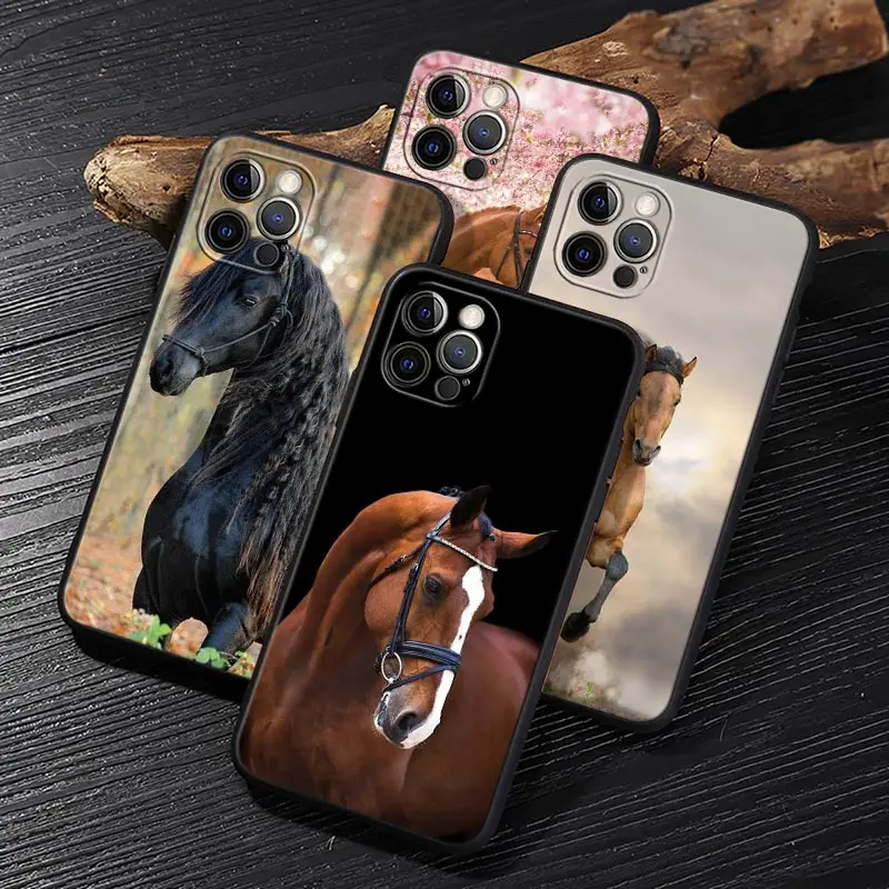 Galloping Horse Animal Funda For iphone 14 Case For iPhone 15 11 12 13 Mini 14 Pro Max XS X 7 8 Plus 15 Cases Soft Cover Horses