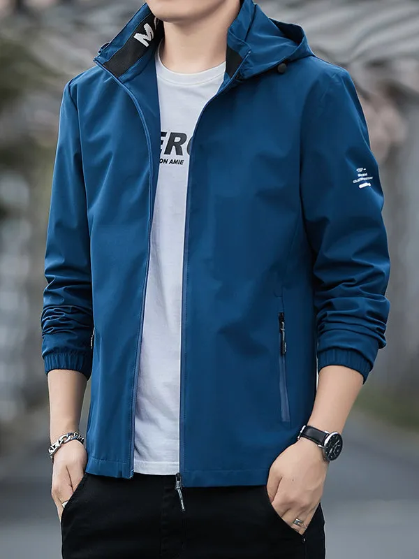 

Мужская повседневная куртка с капюшоном на весну-осень 2026: ветрозащитная, с эластичными манжетами, универсальная, модная верхняя одежда, приталенный крой, длинный рукав.