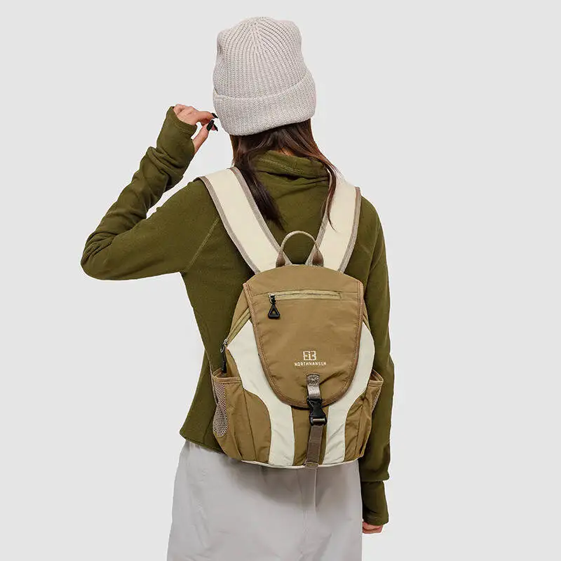 حقيبة ظهر ذات ألوان متعددة من النايلون المقاوم للماء مع جيوب جانبية شبكية بإبزيم قابل للتنفس وأشرطة قابلة للتعديل للسفر أثناء التنقل اليومي #2
