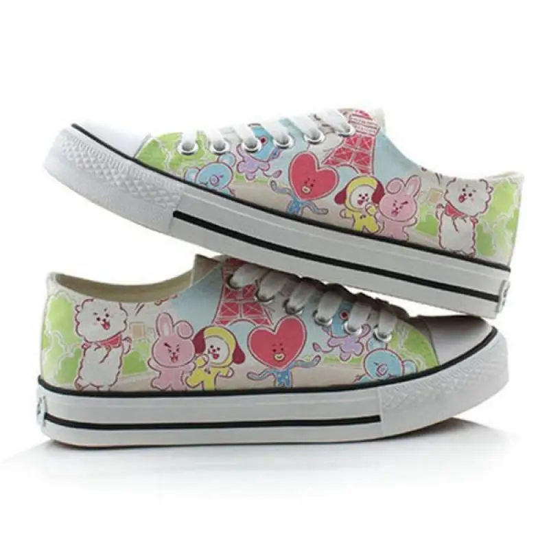 Nuove scarpe di tela basse Bt21 Kawaii Cartoon scarpe basse Casual dipinte a mano studenti scarpe da ginnastica alla moda e comode regalo