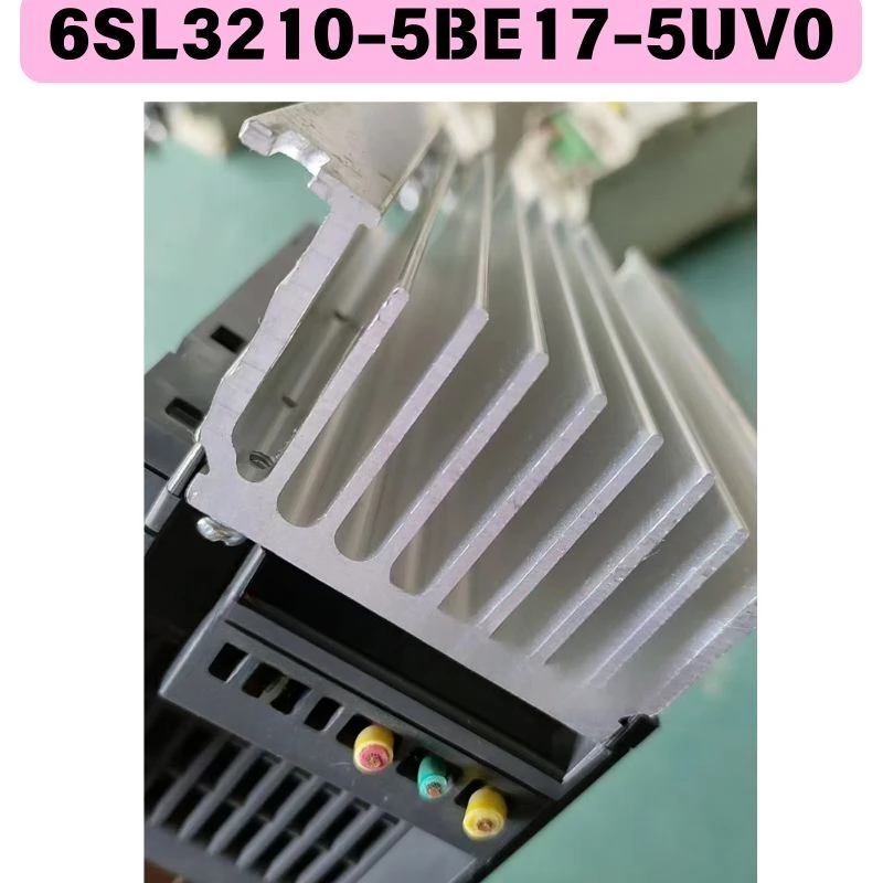 Used 6SL3210-5BE17-5UV0 Frequency converter Functional test OK