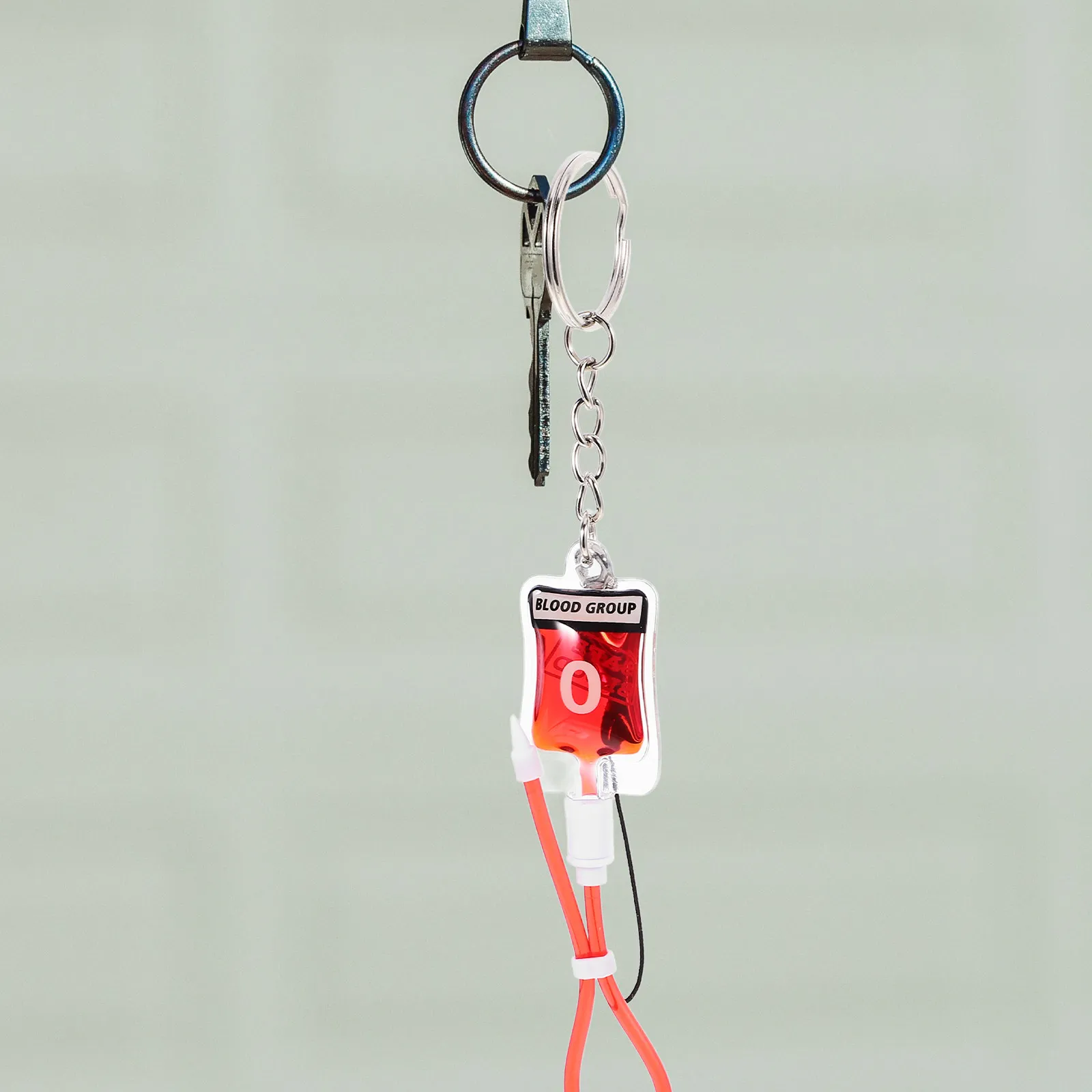 5Pcs Blood Bags Keychain Metal ABS Lightweight Unique Style Key Ring Phone Bag Hanging Decor Blood Bags Keychain