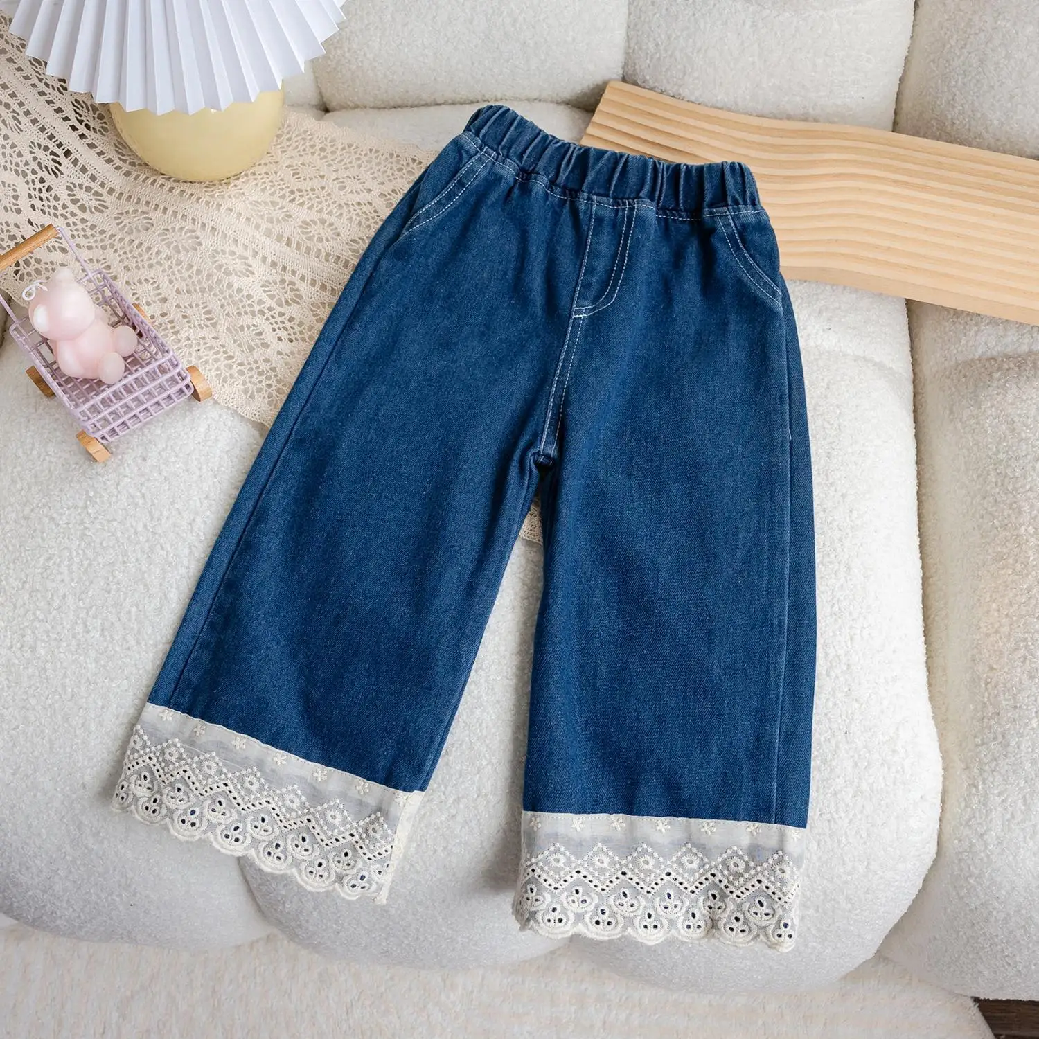 

Baby Girls' JeansSpring Autumn New Versatile Splicing Lace Straight Wide Leg Pants Children Casual Loose Denim Trousers