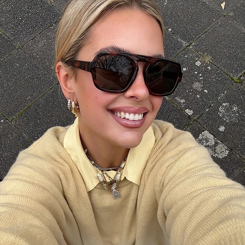 

Retro square sunglasses for women fashionable and minimalist brand designer leopard print UV400 men's punk black sunglasses