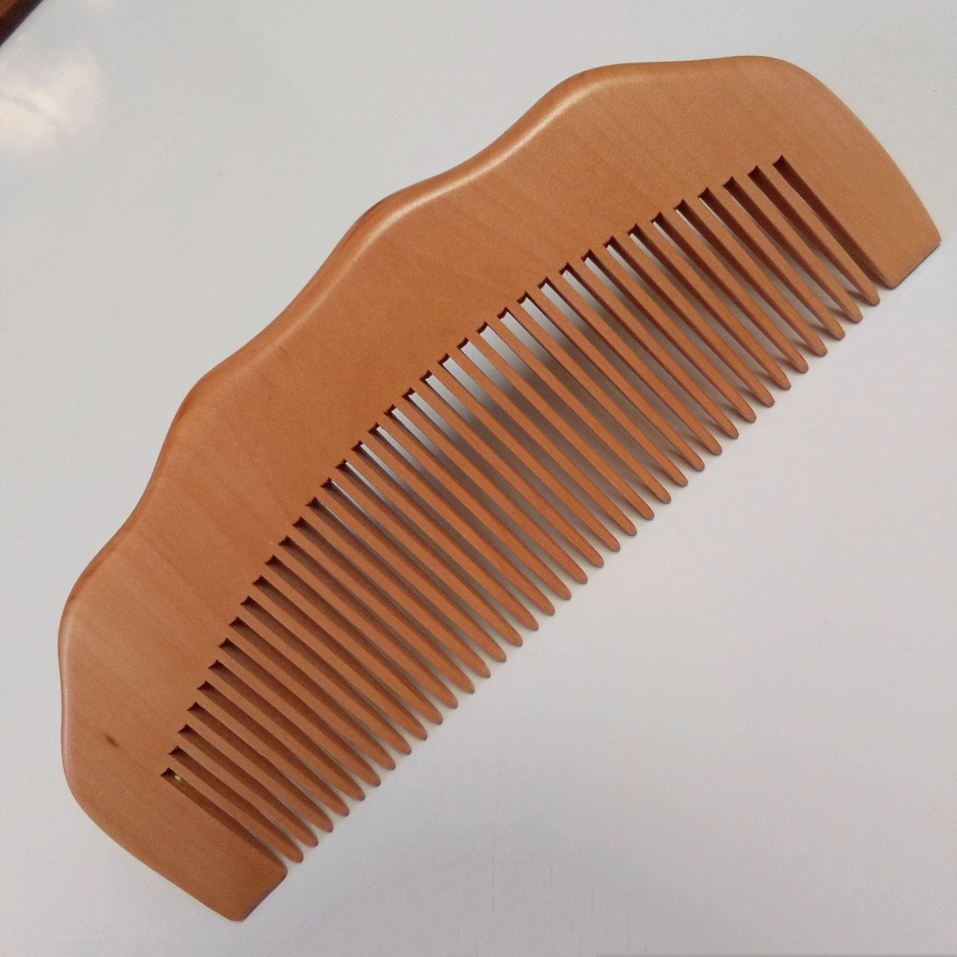 

Lace peach wood comb, portable household hair insert comb, head meridian massage comb, travel fluffy comb