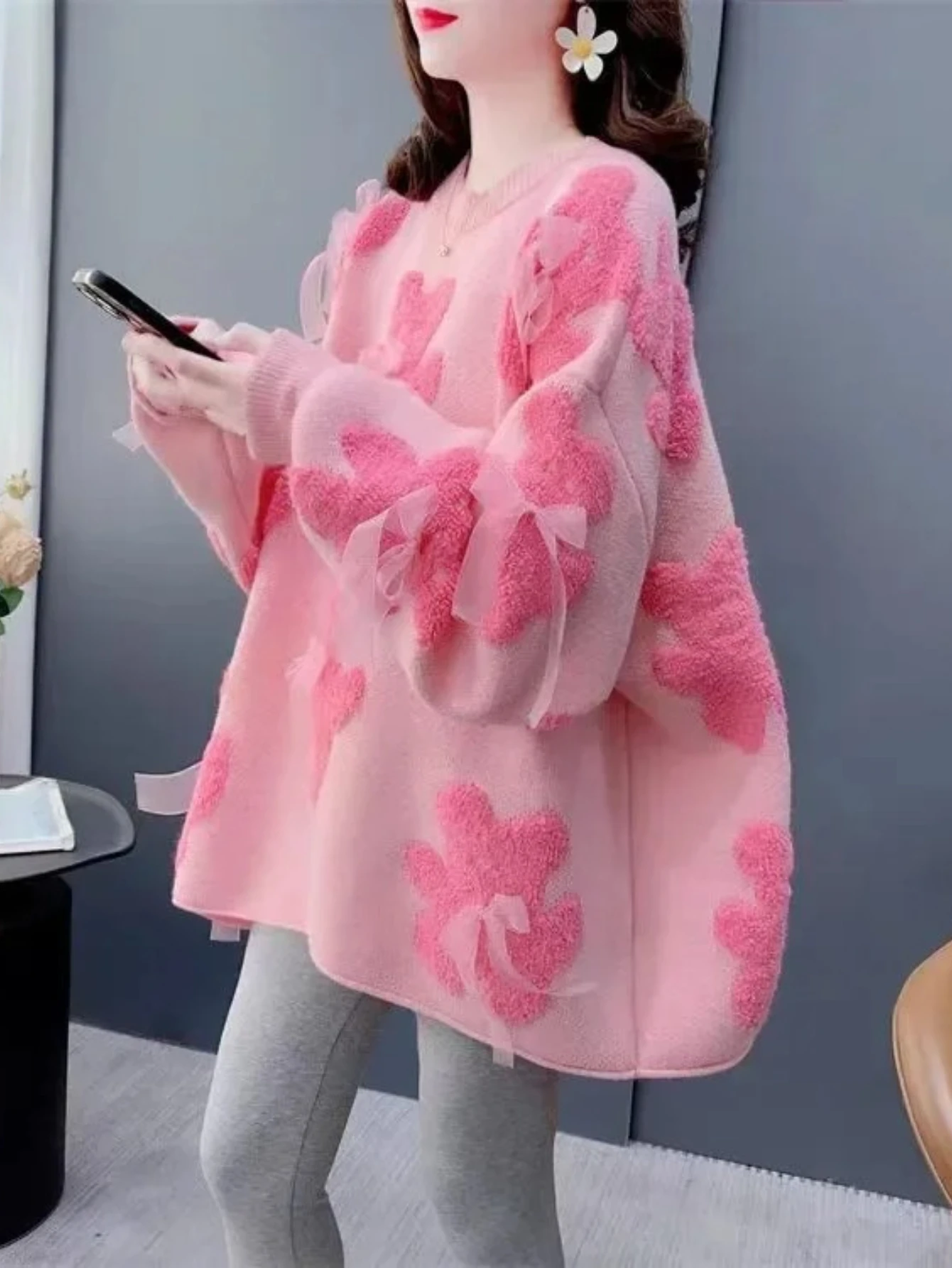

Loose Women's Knitwear round Neck Butterfly Knot Sweater Autumn Winter Outerwear