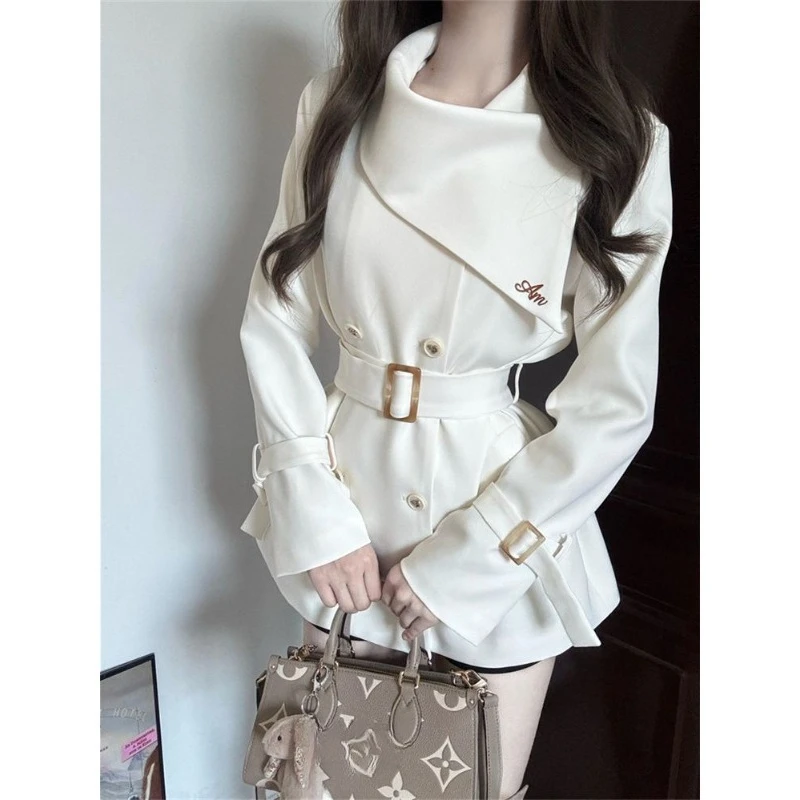 

New Autumn High-end, Elegant, Gentle Style Designer Cardigan Windbreaker Mori Girl Ins Style Commuter Coat for Women