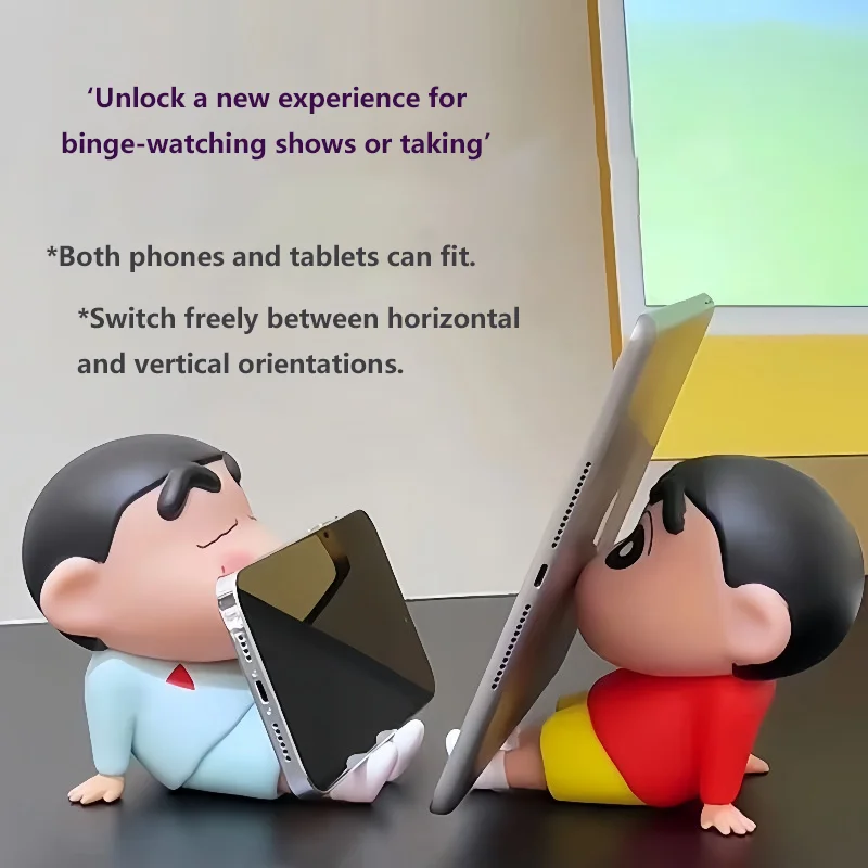 Crayon Shin-Chan Figure Supporto per telefono Kawaii Anime Ornamenti da tavolo Cartoon Watching TV Supporto per telefono Decorazioni per bambole carine