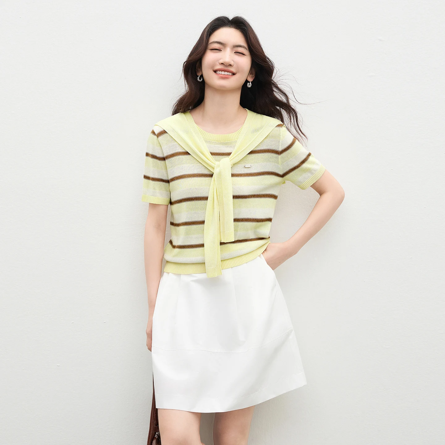 

SENTUBILA Lightweight Knit Women's Stripe Pullovers Crew Neck Detachable Shawl Summer Casual Short Sleeve Jumpers Top W62HC7519