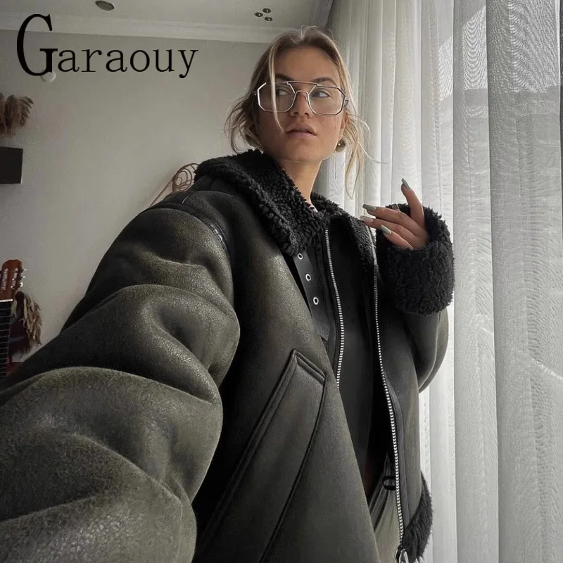 Garaouy 2023 Winter Women\'s Vintage Thick Warm Faux Leather Lambswool Coats Female Loose Short Motorcycle Jacket Ins Y2k Outwear