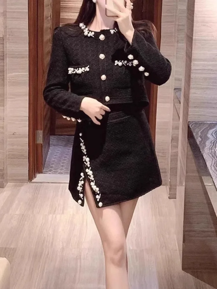 UCXQ Fashion Women's Sets European Style All Match O Neck Diamond Studded Short Jacket Skirt Two-piece Set 2025 Spring Autumn