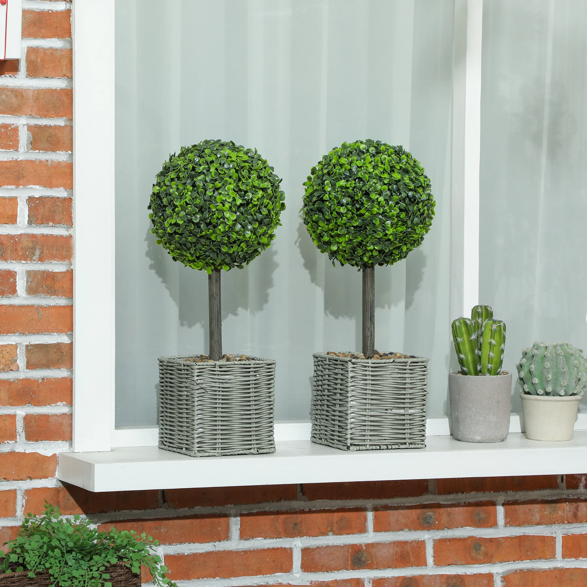 HOMCOM 2 Set Kunstmatige Buxusbollen 50cm Kunstplant met Sierkeien Kunststof Kunstplanten in Pot Kunstboom Nepplant Als Echt voor woonkamer, kantoor, tuin decoratie