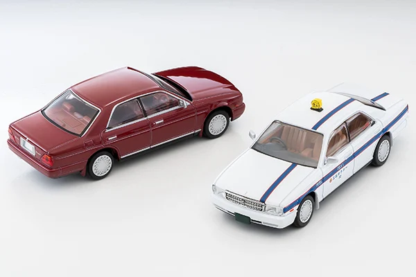 

2309 Tomytec TOMICA 1:64 TLV LV-N289a/290a Duke Personal Taxi Die-cast alloy car model collection display gifts