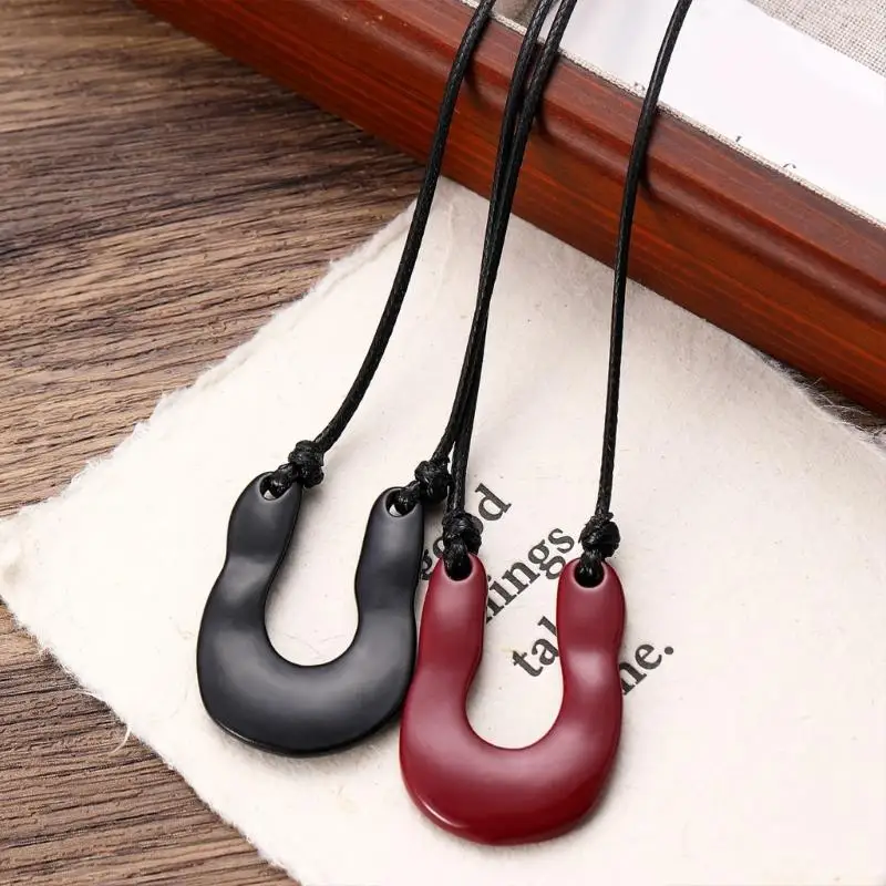 31BF Versatile U Shaped Leather Necklace for Office Parties Casual Wear