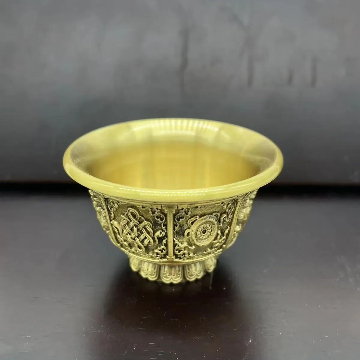 

Brass Vintage Water Bowl Tea Cup Wine Auspicious Carved Desktop Craft Decoration