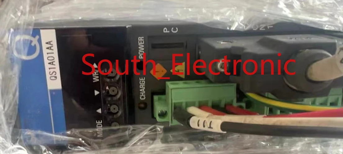 QS1A01AA   servo driver  ,  In good working condition, free shipping