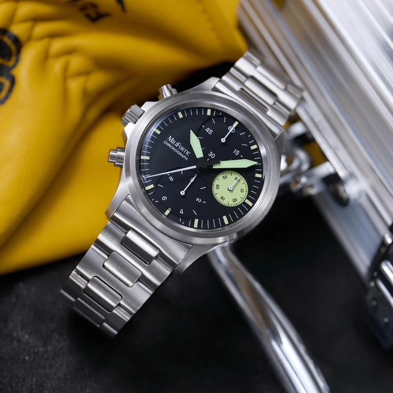 Milifortic M135 Left Handed Sports Chronograph Men’s Watch Sapphire Crystal Screw Down Crown Stainless Steel Destro Quartz Watch