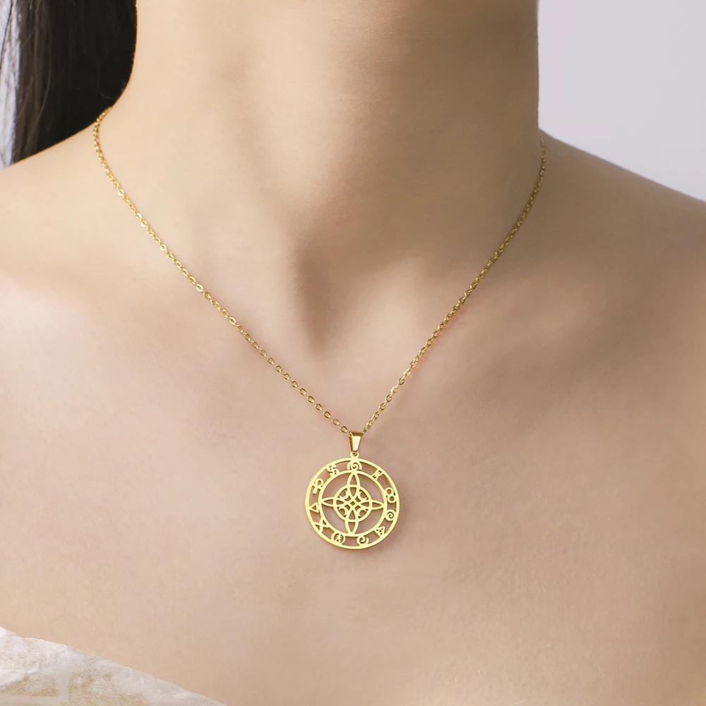Dawapara Classic Witch Knot Necklace for Women Celtics Trinity Knot Good Luck Charm Wiccan Symbol Stainless Steel Goth Jewelry