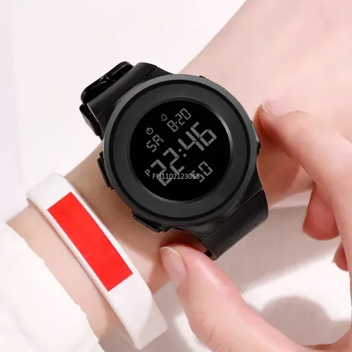 Imagen 2 del producto Relojes LED impermeables para hombres, deportes al aire libre, reloj de pulsera Digital LED con alarma de cuarzo para hombres, reloj electrónico de moda