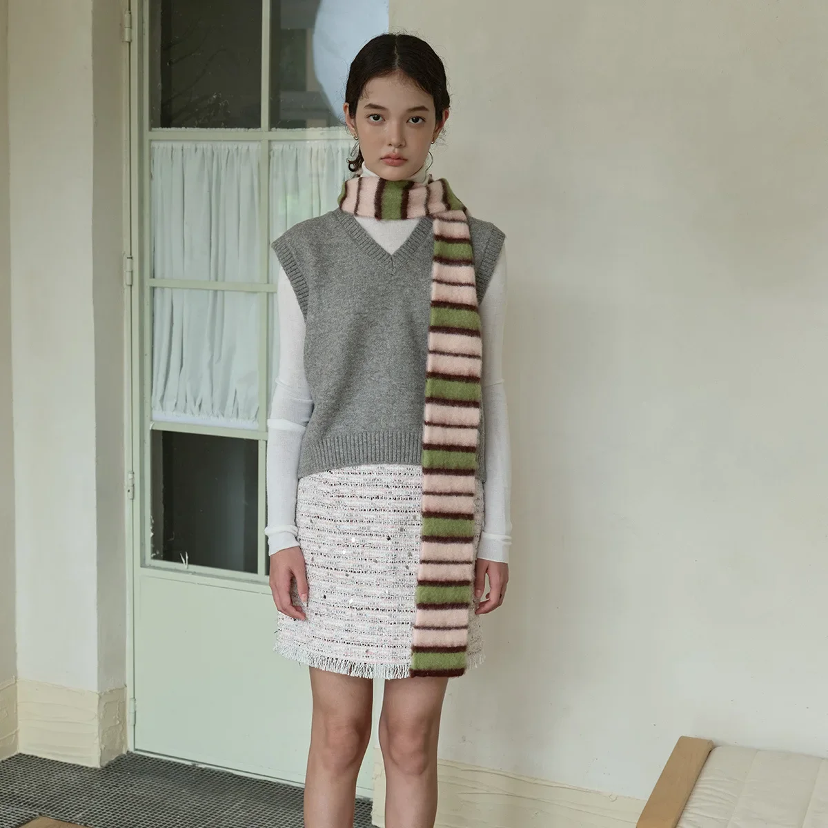 ผ้าพันคอไหมพรมลายทางสำหรับฤดูหนาว ผ้าพันคอสำหรับผู้หญิงและผู้ชาย ผ้าคลุมไหล่สำหรับฤดูใบไม้ร่วงและฤดูหนาว ผ้าพันคอให้ความอบอุ่น ผ้าพันคอสำหรับผู้หญิง ผ้าคลุมไหล่ ผ้าพันคอแบบ unisex