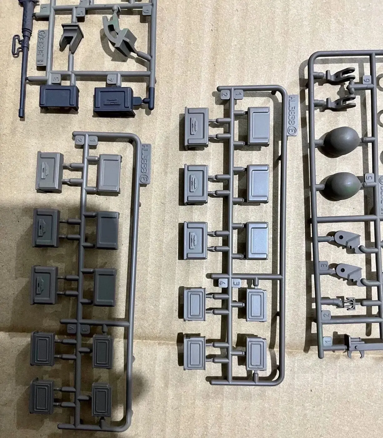 مجموعة أجزاء الديكور البلاستيكية لخزان Henglong 1/16 بمقياس الولايات المتحدة الأمريكية M26 Pershing RC 3838