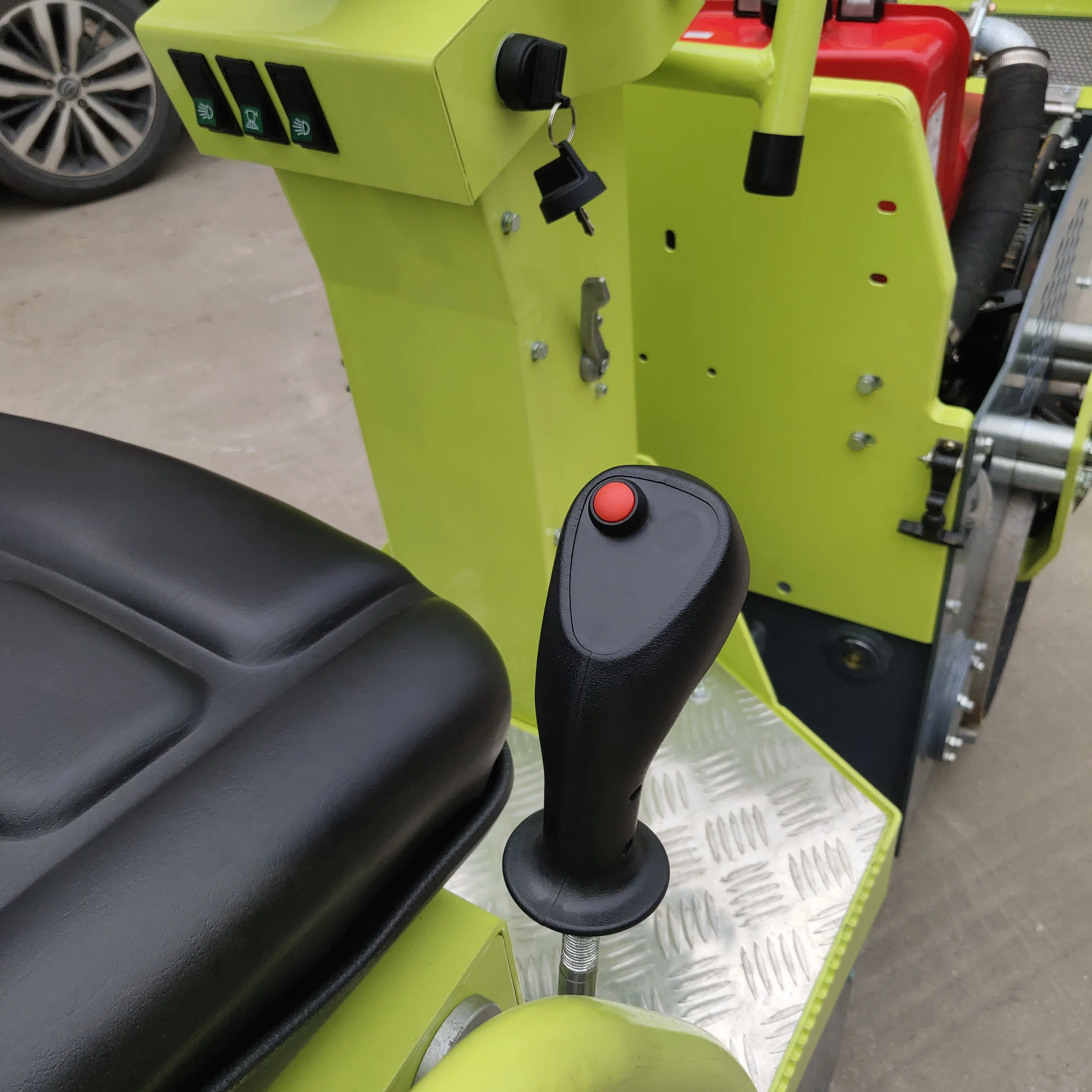 1 طن مفصلية مزدوجة طبلة الطريق الأسطوانة القيادة الاهتزاز الديزل إيتون محرك المحرك ركوب على لأعمال الطرق الأسفلت