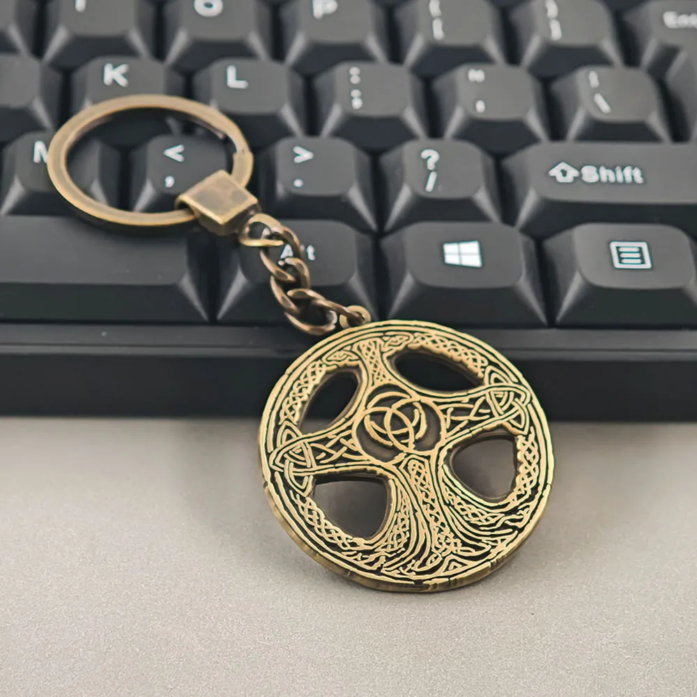 Celtic Tree of Life Keychains Viking Knotwork Metal Keyring Pagan Amulet Talisman Collection Backpack Pendant Decoration Gift