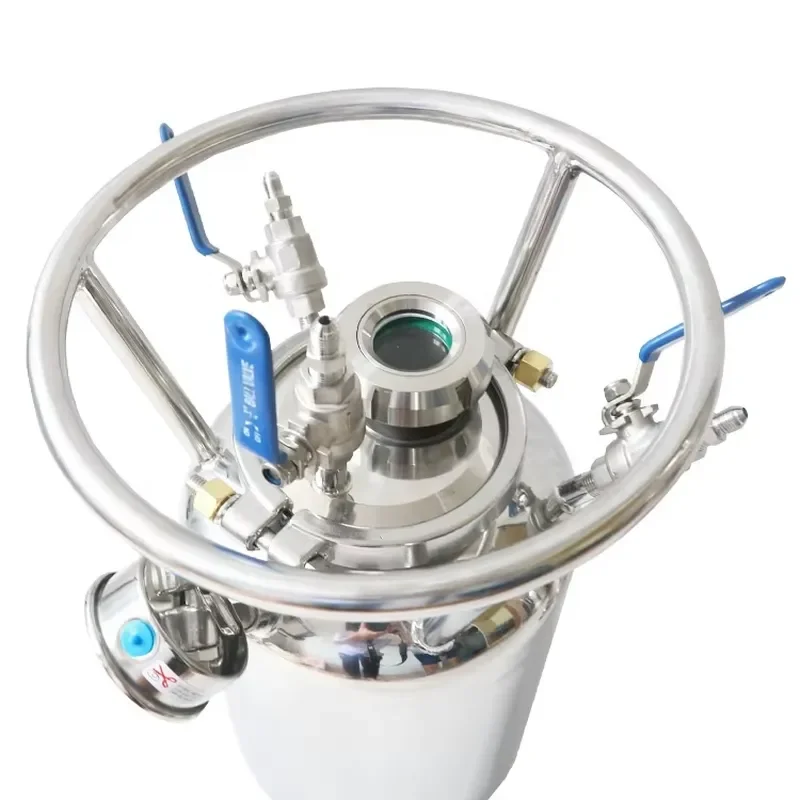 Stainless Steel Tri Clamp Recovery Solvent Tank With Safety Ring Handle and Flat Lid