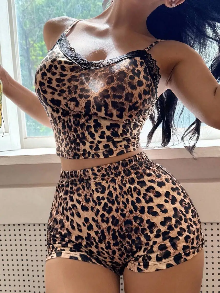 

Lace Trim Leopard Print Crop Top & Shorts Pajama Set for Women