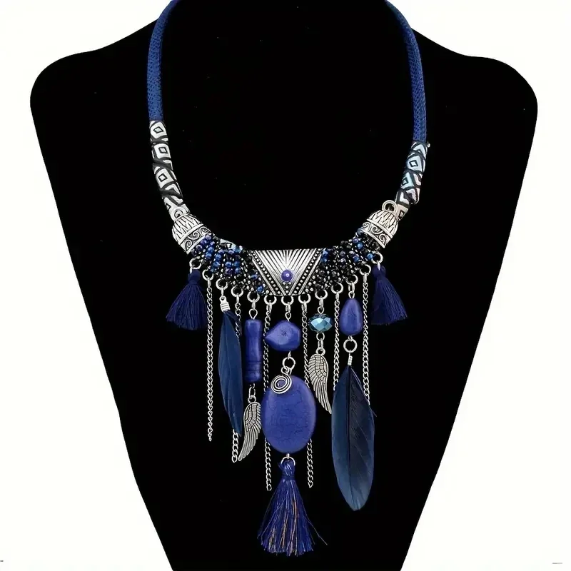 Vintage Ethnic Chic Turquoise Feather Pendant Necklace for Women Indian Tribe Bohemian Rope Necklaces Jewelry Party Accessories