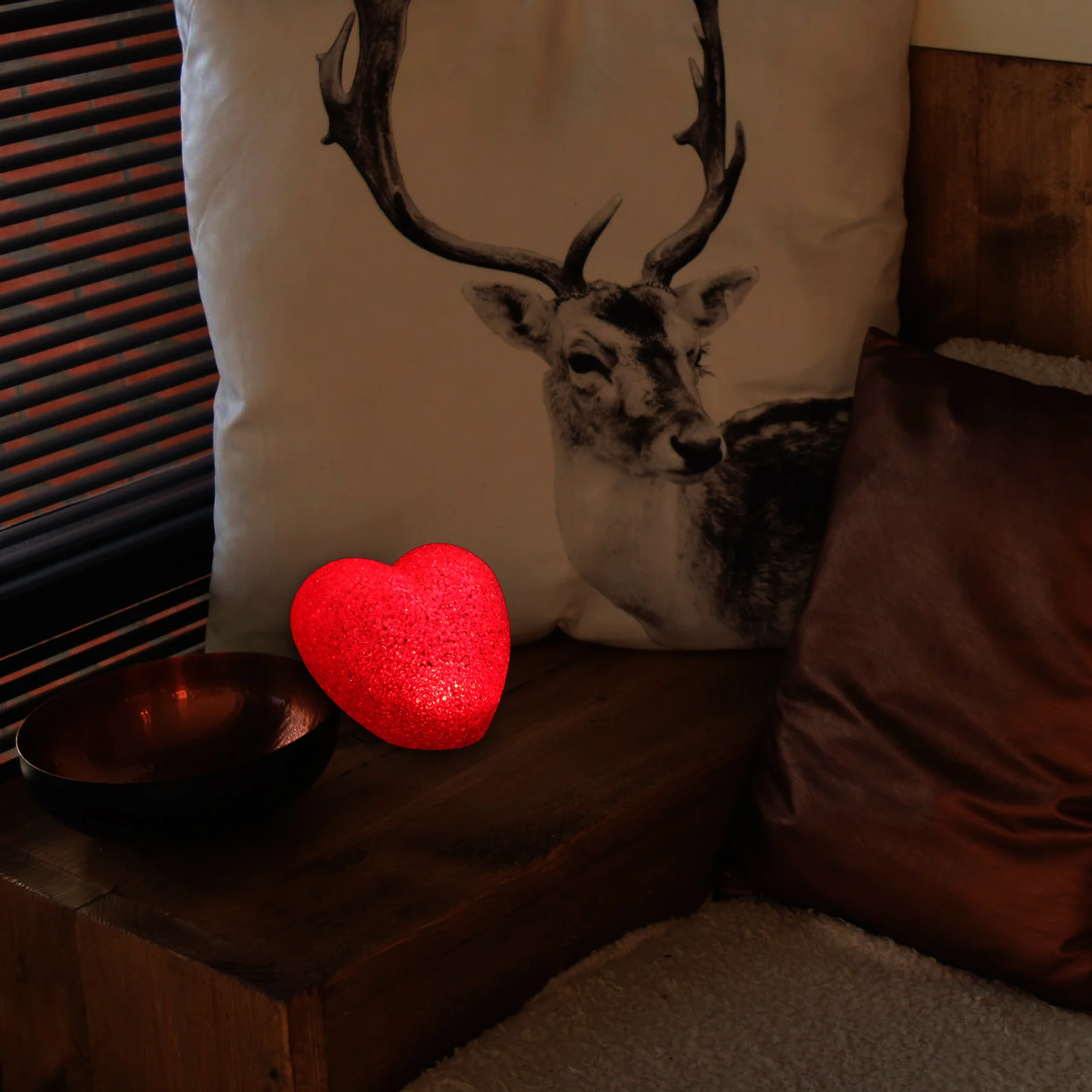 

Shaped Night Light 8cm Red LED Desk Lamp for Bedroom Table Valentine Decor Mini Lamps Home Garden Party Christmas