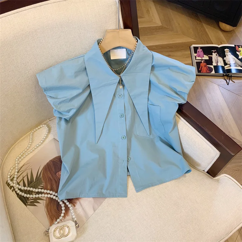 Design sense niche bubble sleeve shirt female summer 2024 unique and chic western style pleated button lapel sleeveless shirt