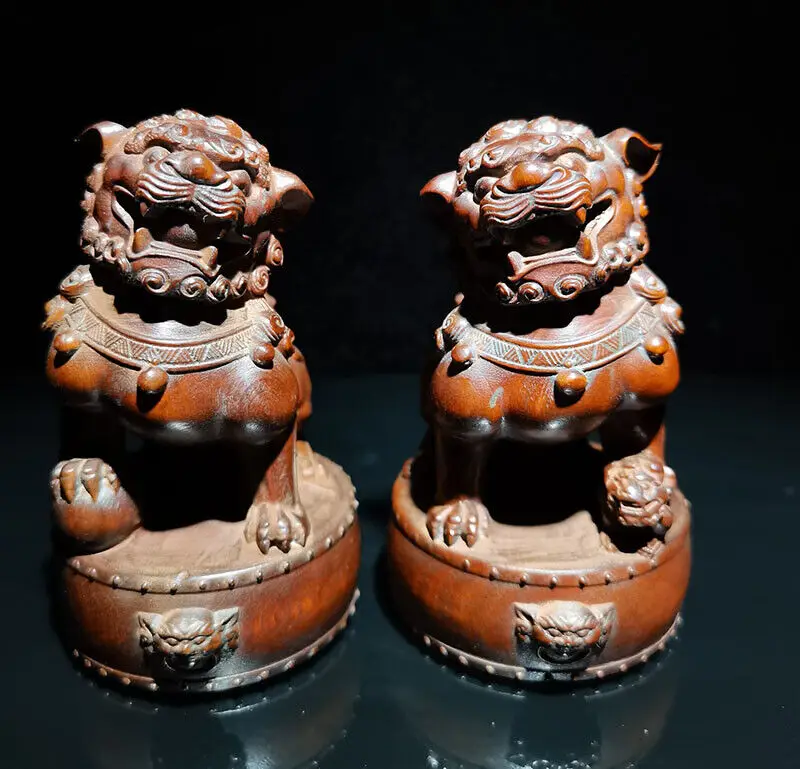 

Y9206 - 7.0 X 5.0 Cm Stunning Hand Carved Boxwood Carving: Foo Dog Lion Pair