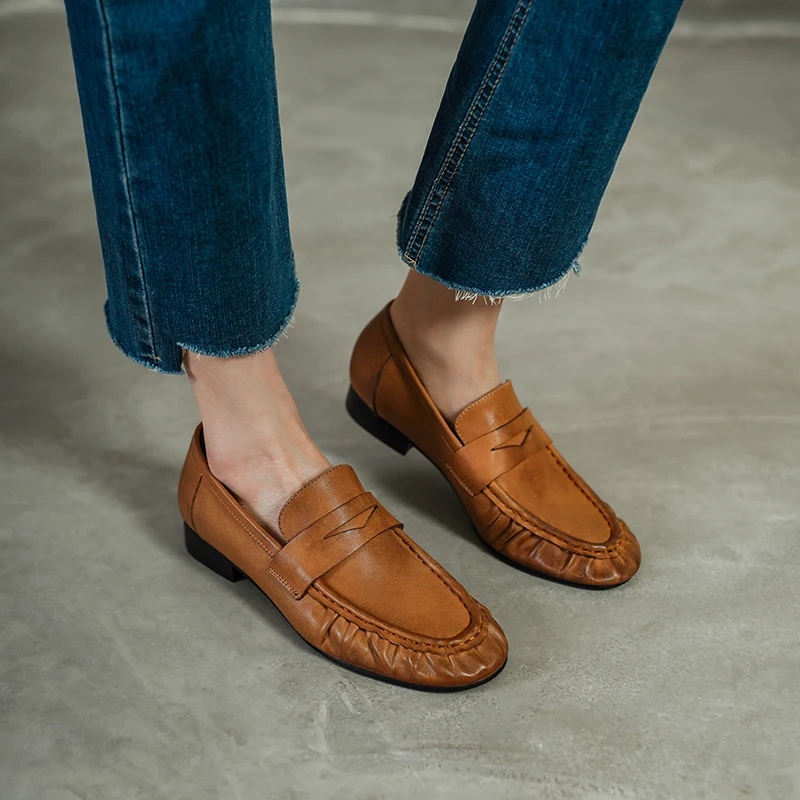 2026new spring autumn women pumps natural leather 22-25cm washed cowhide+sheepskin+pigskin round toe women shoes pleated loafers