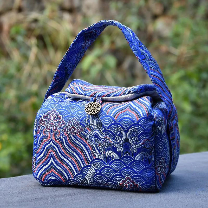 Vintage Teaware Storage Travel Bag Fabric Thickened Protective Tea Set Organizer Outdoor Portable Bag for One Teapot+Two Teacups view 4