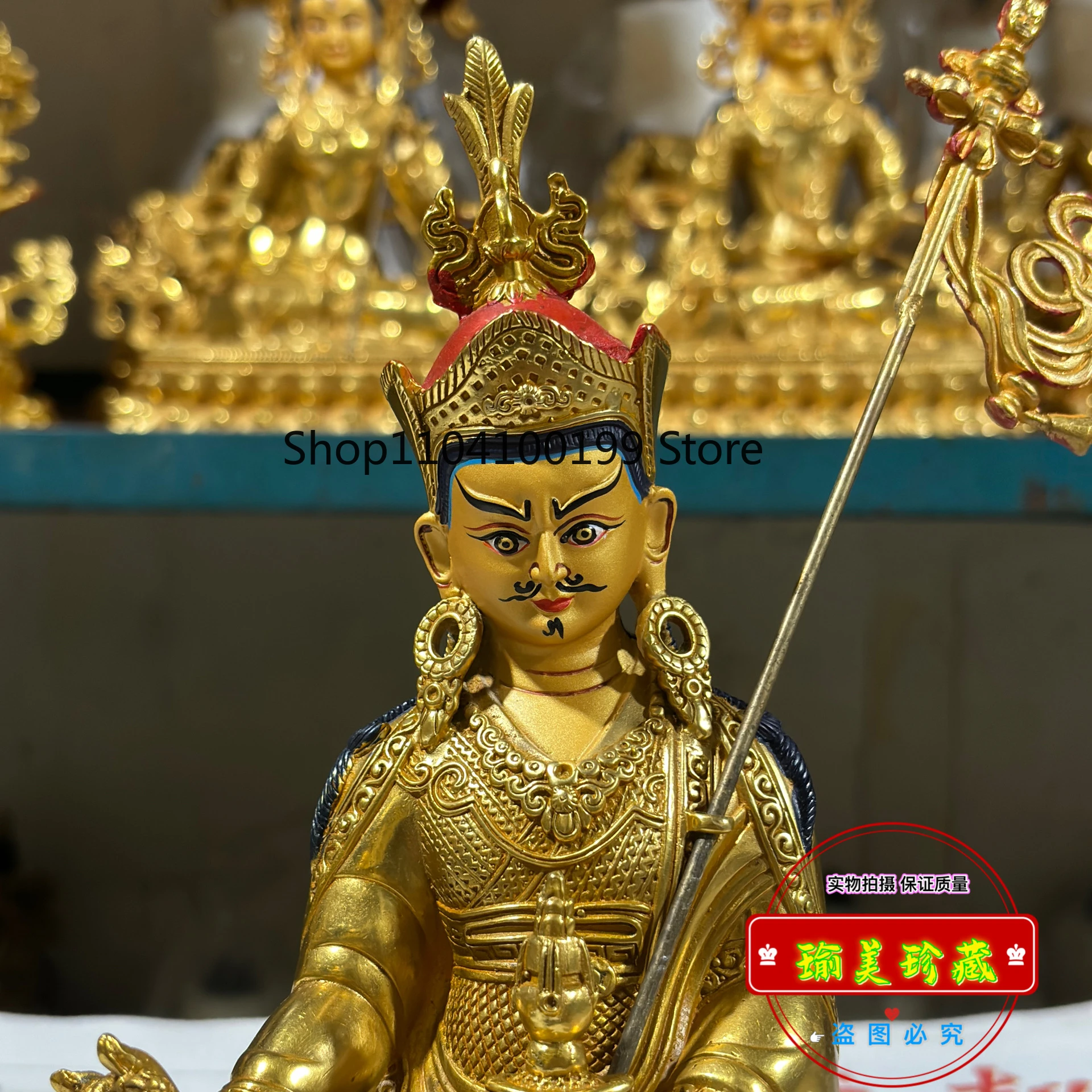 Guru Rinpoche 7 inch 22cm high-purity copper gilt Buddha statue ornament Tibetan Buddhist handicrafts Lianshi Bodhisattva statue