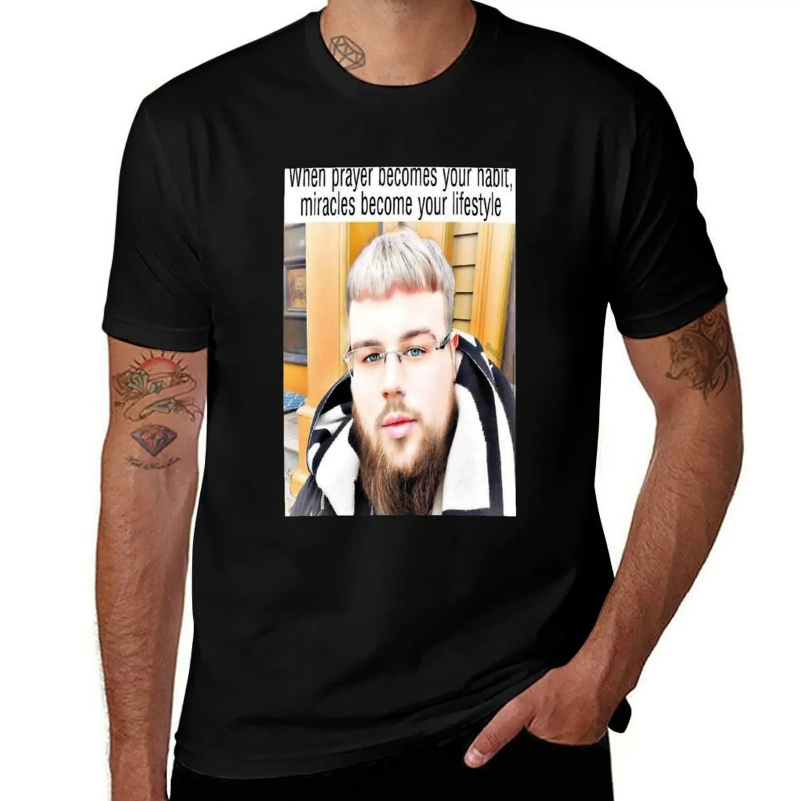 (joeyy) quand la prière devient votre habitude, les miracles deviennent votre mode de vie T-shirt long T-shirt de travail en plein air