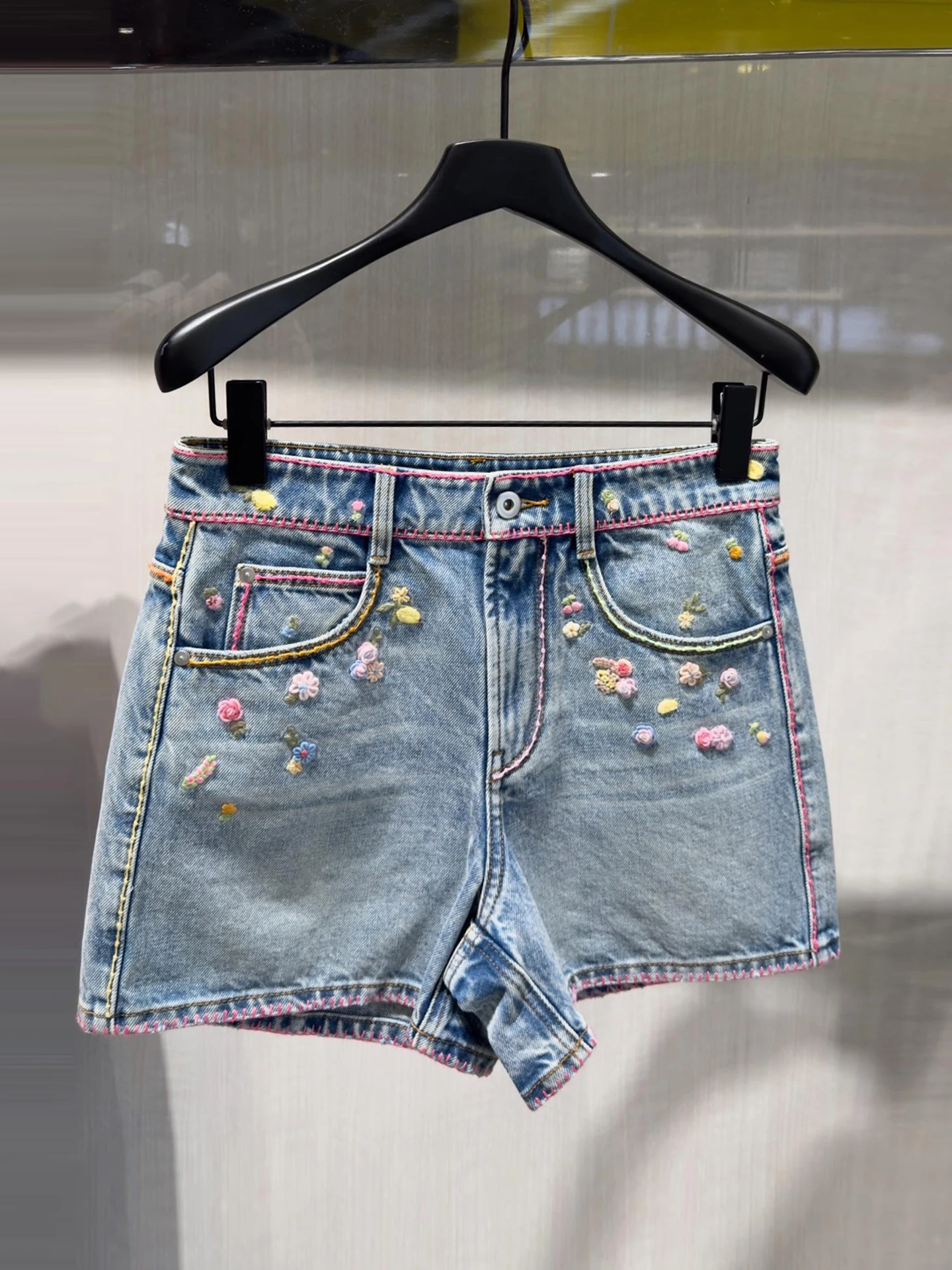 High Waist Embroidered Sweet Short Jeans High Waist Summer New Design Sensation Women's Casual Wide Leg Pants Blue