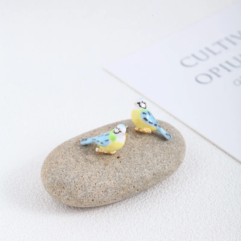 Vintage Bohemia Fashion Lovely Lifelike Cute Hand-painted Blue Tit Bird Delicate Stud Earrings Jewelry for Women Y2k Accessories