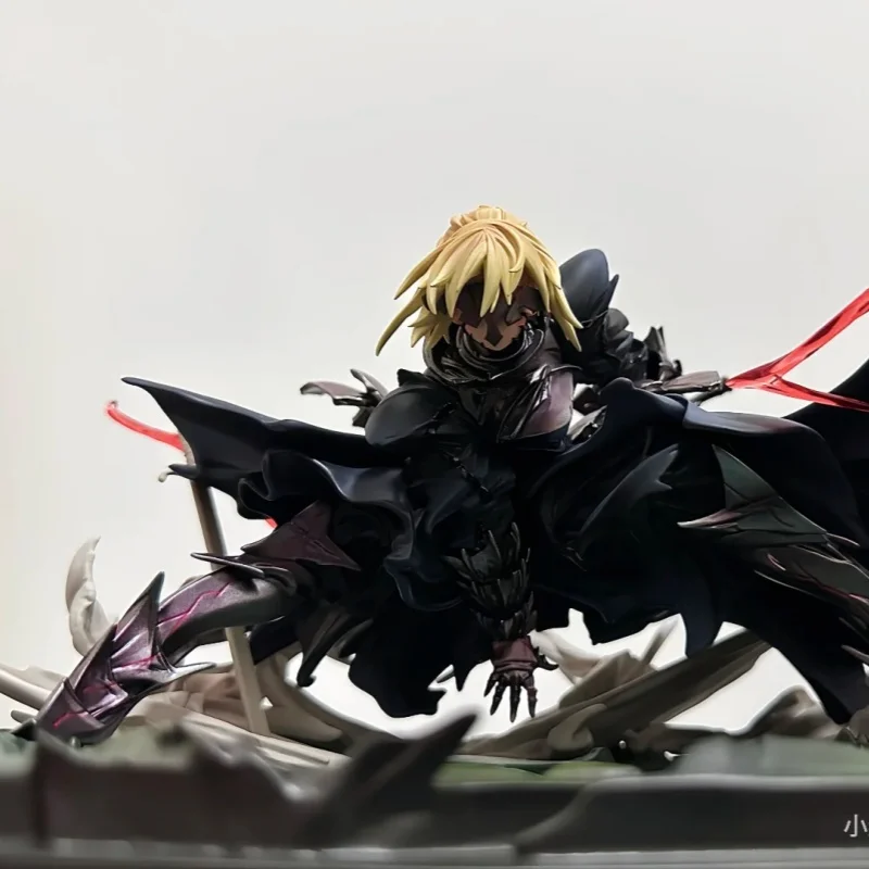 

13cm Black Saber Collectible Figure Fate Series Anime Model Gk Handmade Sculpture Trendy Plaything Scene Table Decoration Gift