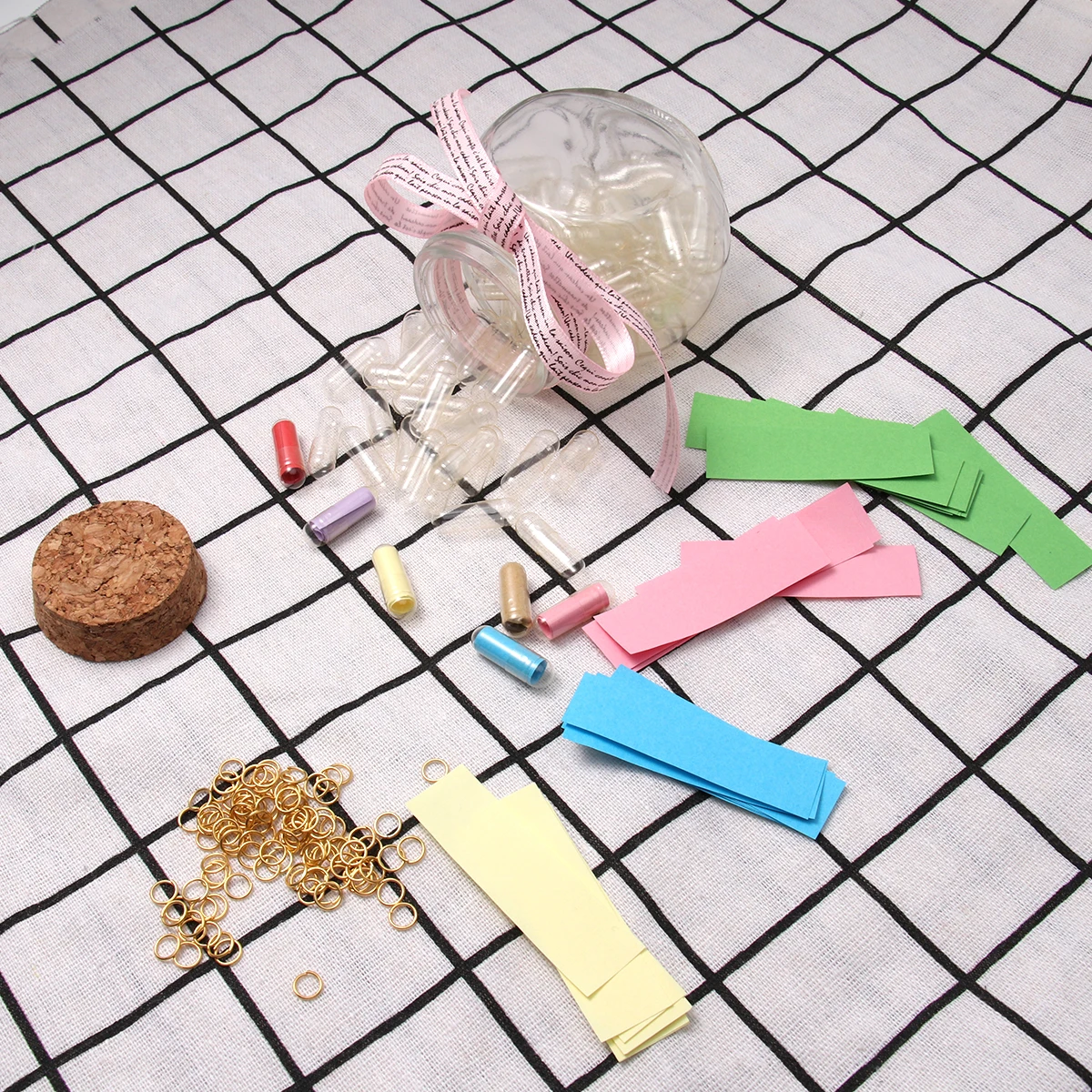 

300pcs Wishing Bottle Set Glass Message Capsule Bottles Cork Flash Drilling 100 Capsules Rings Paper Included Decorative