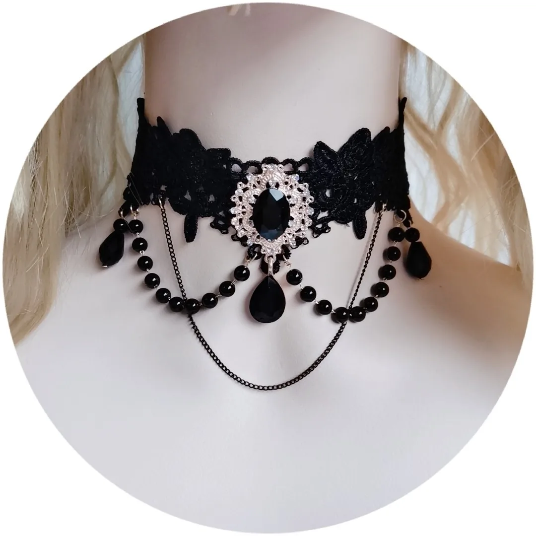 Elegant Gothic Lace Choker Necklace Halloween Vintage Pearl Necklaces with Crown Halloween Victorian Lolita Costume Accessories